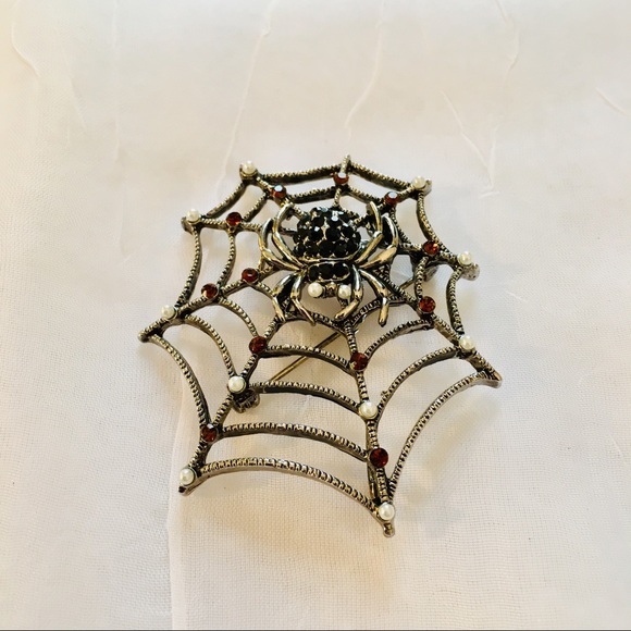 Sparkling Spider Brooch Pin/Pendant - Picture 2 of 7